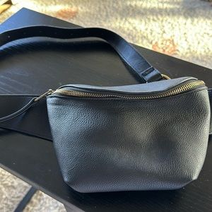 Universal Threads Pleather Fanny Pack OS